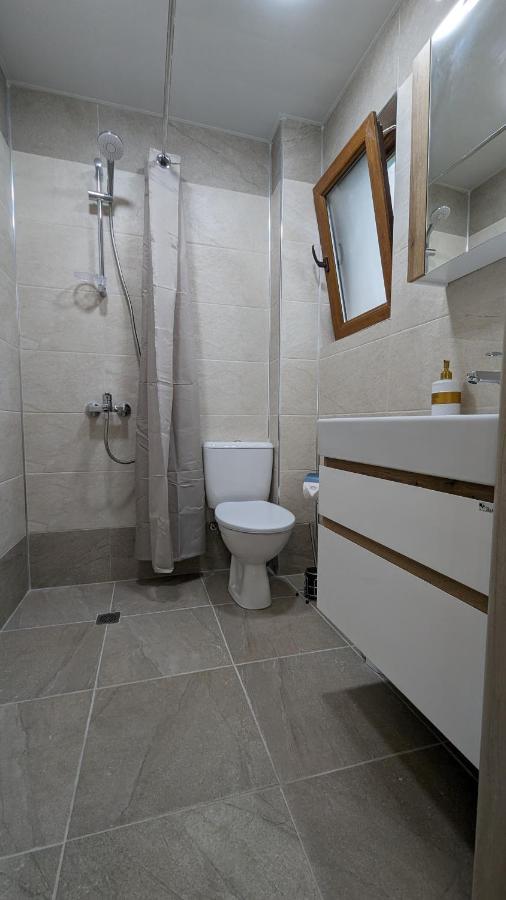 Apartment Deva Baltsjik Buitenkant foto
