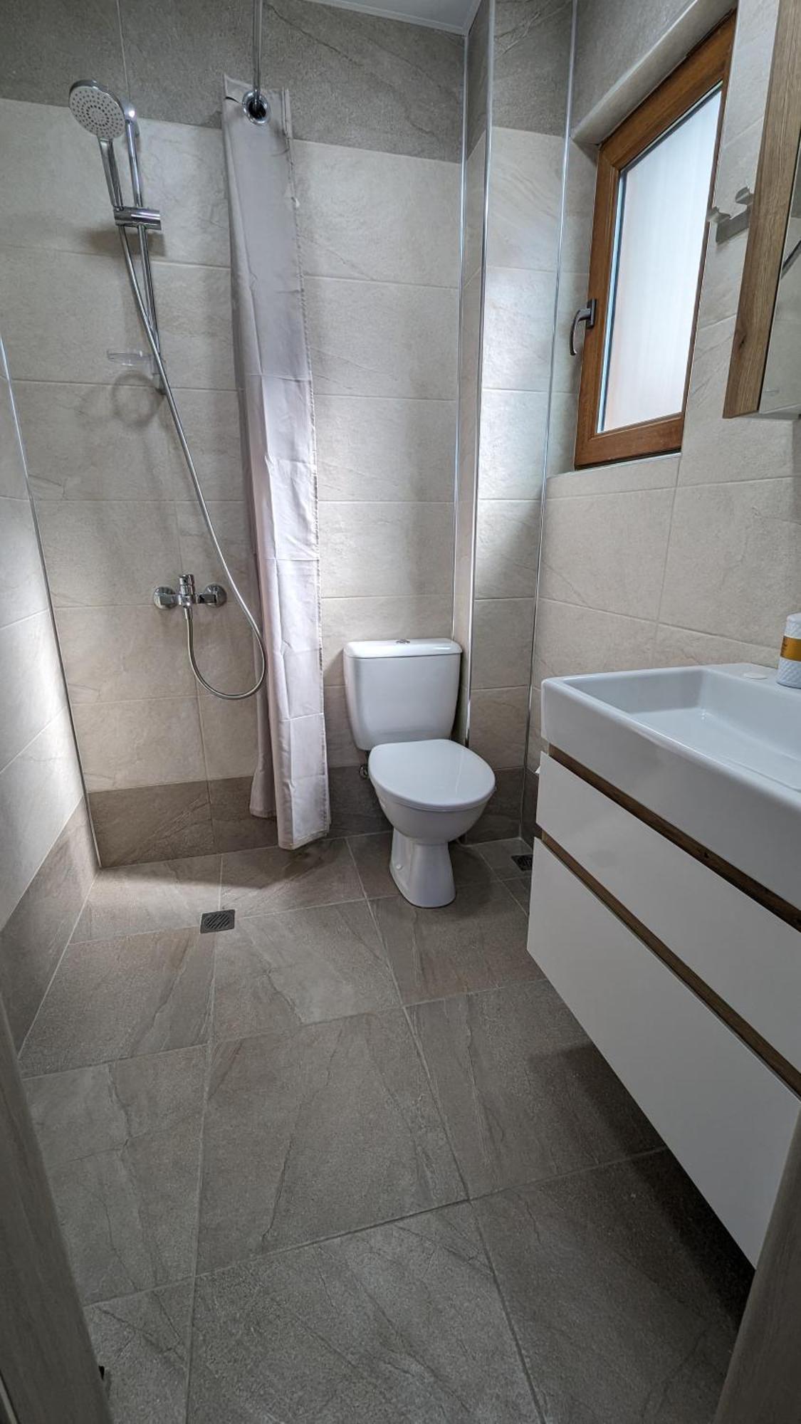 Apartment Deva Baltsjik Buitenkant foto